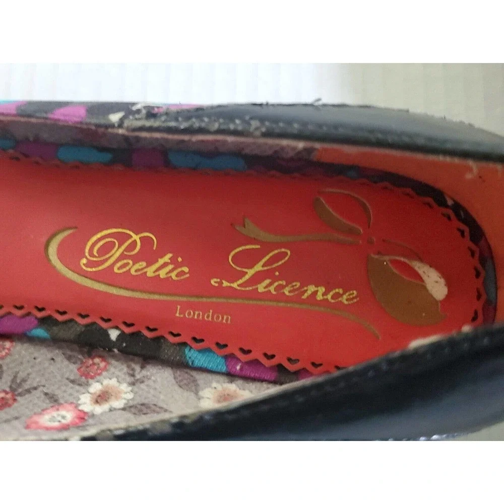 Poetic License London Women's Fabric Upper Low Wedge Heel Flower Accent Size 6